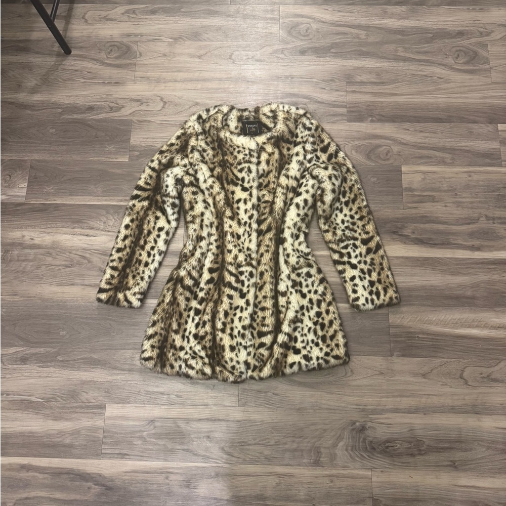 Stylish Animal Print Teddy Jacket - Picture 9 of 9